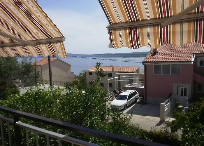 安雅公寓 公寓 茨里克韦尼察